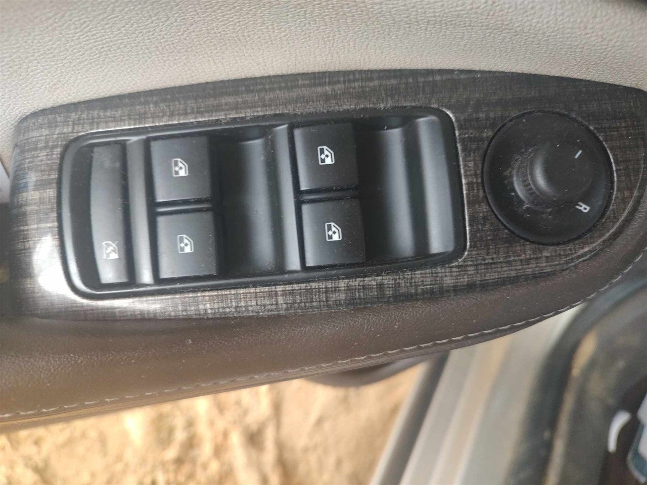 2011 thru 2016 Chevrolet Cruze, Chevrolet Orlando, Chevrolet Malibu Driver Side Left Front Door Window Master Switch Driver s