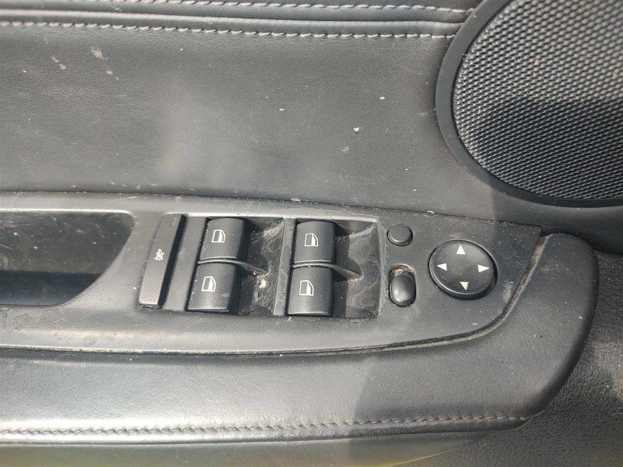 2007 thru 2014 BMW X5, BMW X6, BMW X6M, BMW X5M Driver Side Left Front Door Window Master Switch Driver s lock with mirror