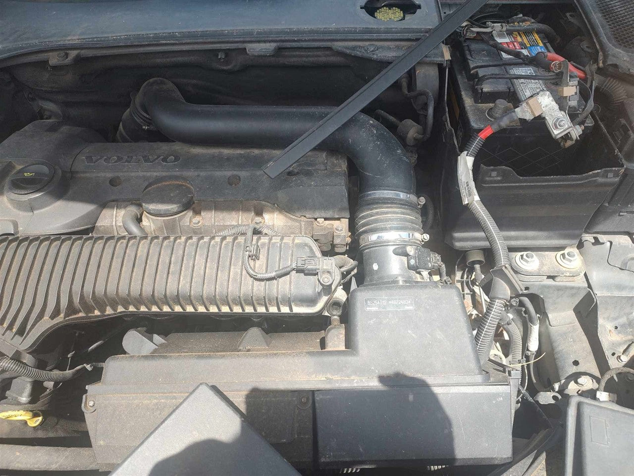 1970 thru 2014 Volvo 60 Series, Volvo, Volvo S60 Air Cleaner Intake Filter Box 2.5L