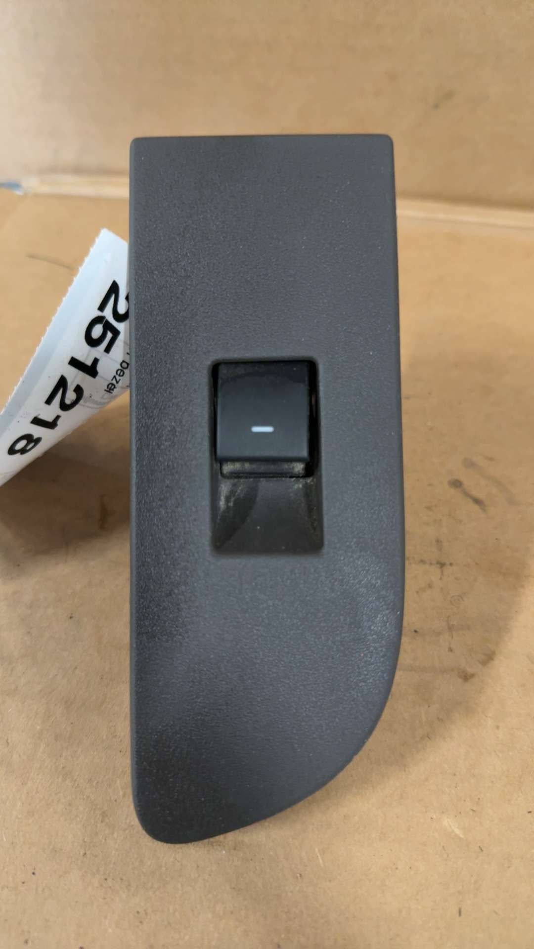 2005 Ford F150 Passenger Side Right Rear Door Switch