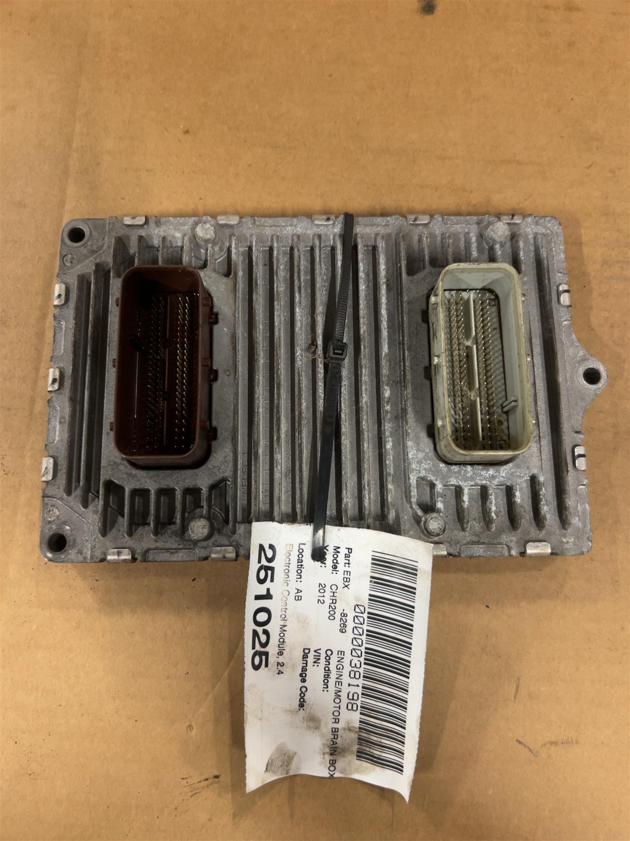 2012 Chrysler 200, Dodge Avenger Engine Control Module ECU ECM PCM 2.4L Electronic AT 4 speed