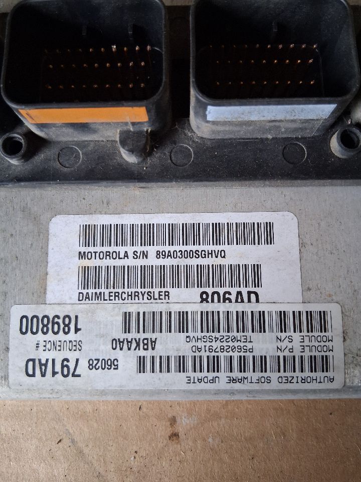2004 Dodge 1500 Engine Control Module ECU ECM PCM Electronic RH rear compartment
