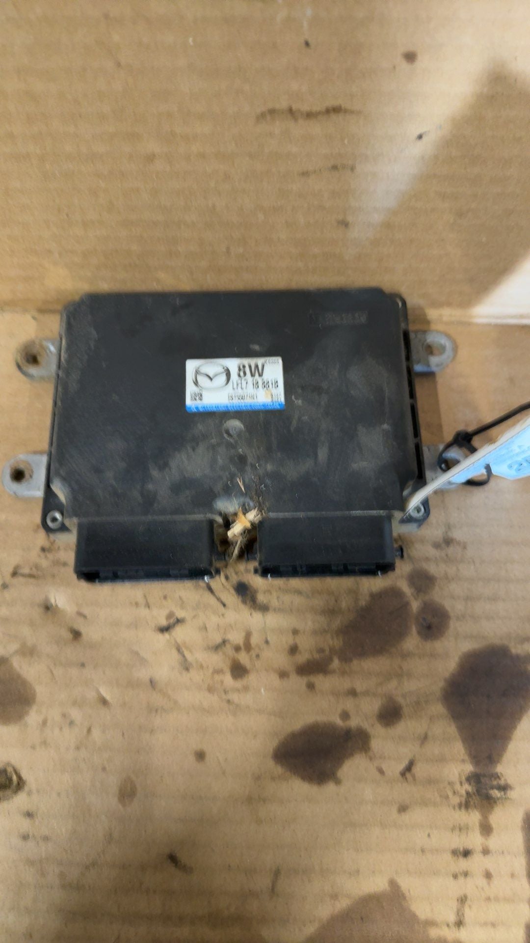 2006 Mazda 3 Engine Control Module ECU ECM PCM Electronic mounted by battery 2.0L MT