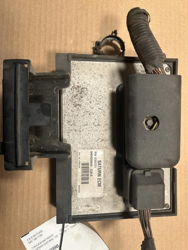 2003 2004 Saturn ION Engine Control Module ECU ECM PCM Electronic