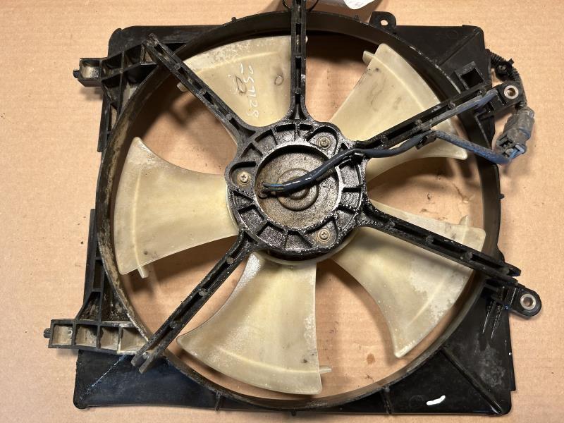 2006 thru 2011 Honda Civic RAD Cond FAN Motor Assembly 1.8L condenser RH