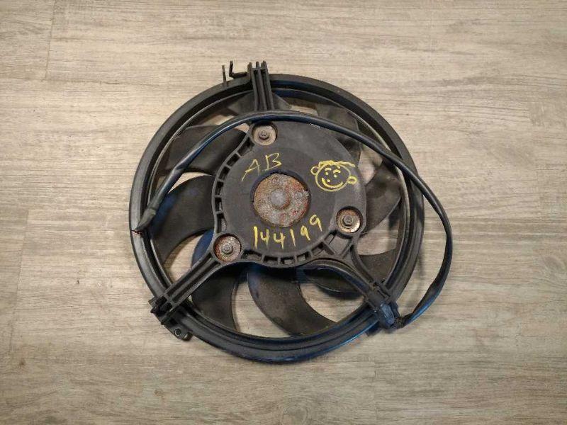 1996 thru 2003 Audi A4, Audi A8, Volkswagen Passat, Audi S8 and 1 more RAD Cond FAN Motor Assembly 300 watt pin male