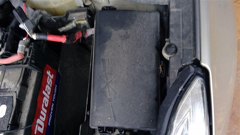2015 2016 2017 Cadillac XTS Engine Bay Fuse Box Relay Panel 3.6L VIN 3 8th digit opt LFX