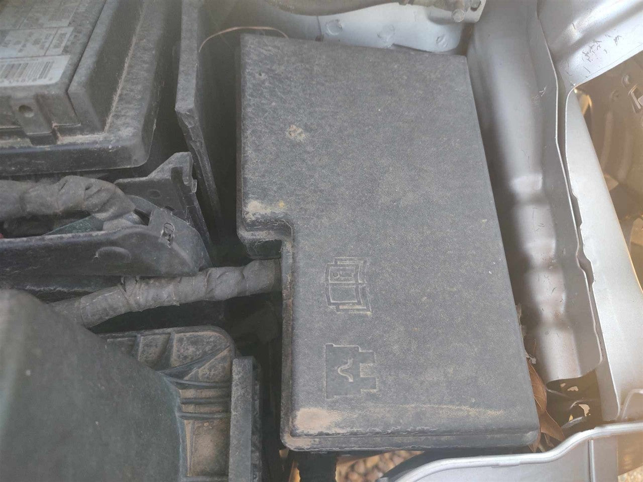 2013 2014 2015 2016 Ford Escape Engine Bay Fuse Box Relay Panel 2.5L