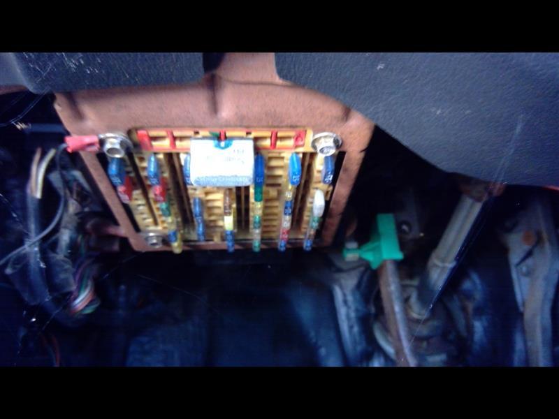 Donor vehicle 2002 Ford Mustang (Stock #228527)