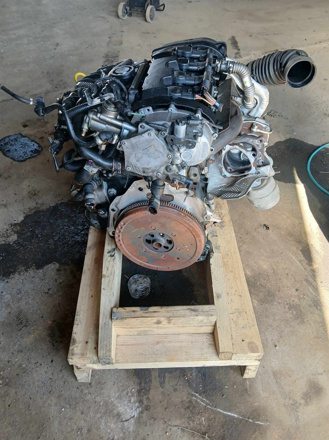 2005 thru 2009 Audi A4 Engine Motor Assembly 2.0L VIN F turbo