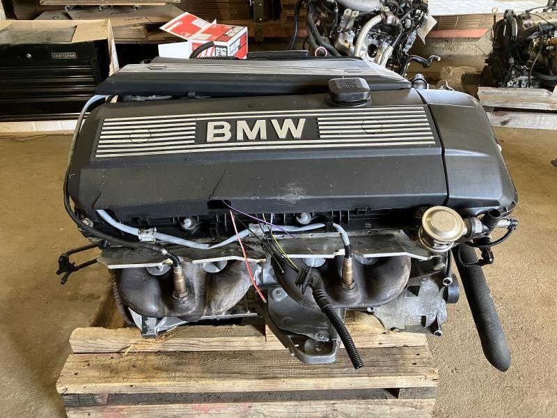 2004 2005 BMW 525I Engine Motor Assembly 2.5L without dynamic drive