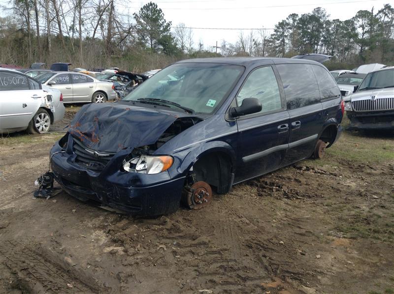 Donor vehicle 2005 Chrysler Town & Country (Stock #175346)
