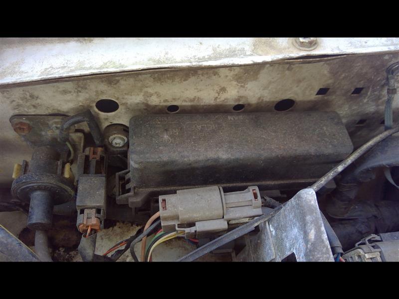 Donor vehicle 1997 Nissan (Stock #238993)