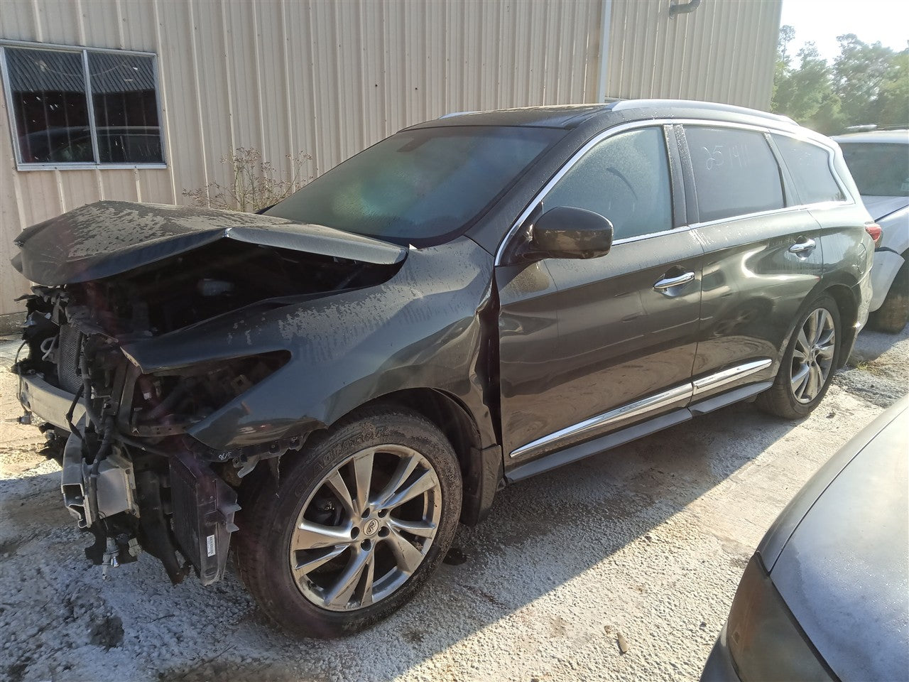 Donor vehicle 2013 Infiniti JX35 (Stock #251411)