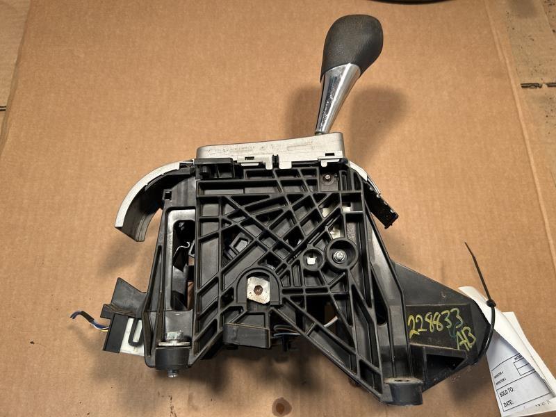 2013 Toyota Corolla Transmission Gear Shifter Assembly