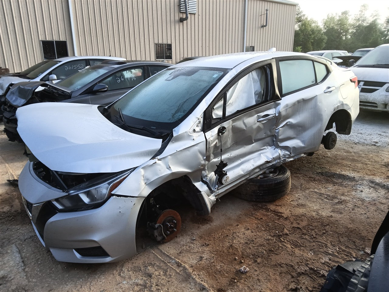 Donor vehicle 2022 Nissan Versa (Stock #261508)