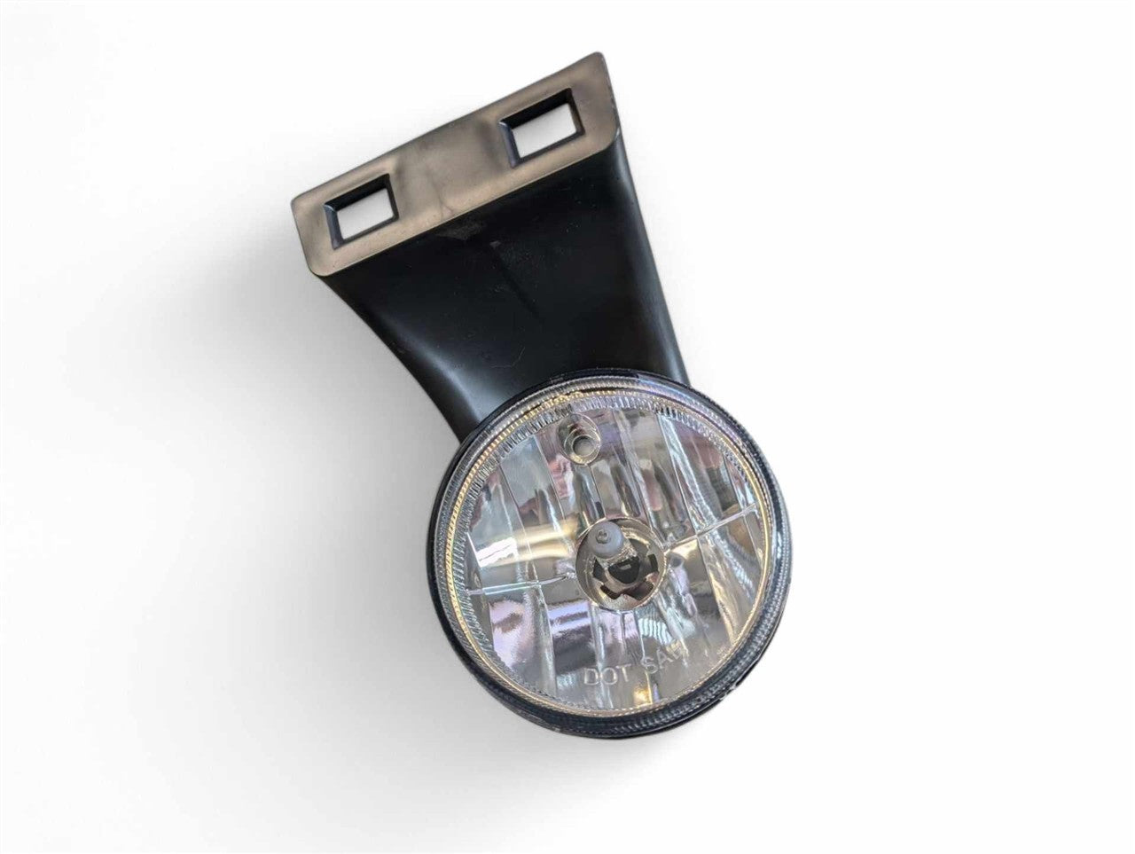 2002 thru 2010 Dodge 3500, Dodge 1500, Dodge 2500 Passenger Side Right Front Lamp Fog Driving bumper mounted R