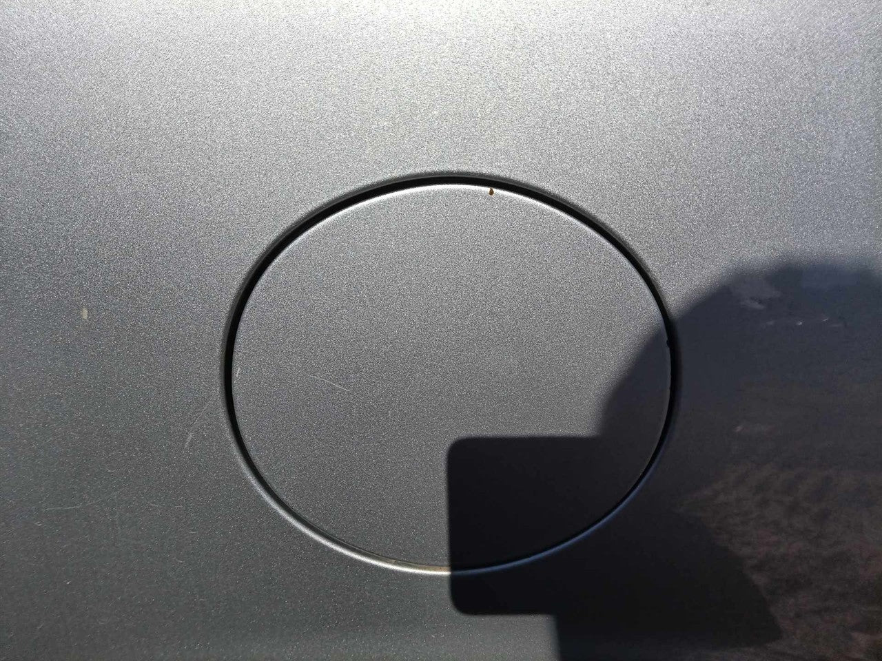 2011 Chevrolet Traverse Fuel Filler Gas Door Lid