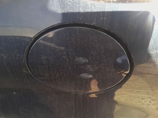 2003 Ford Escape Fuel Filler Gas Door Lid