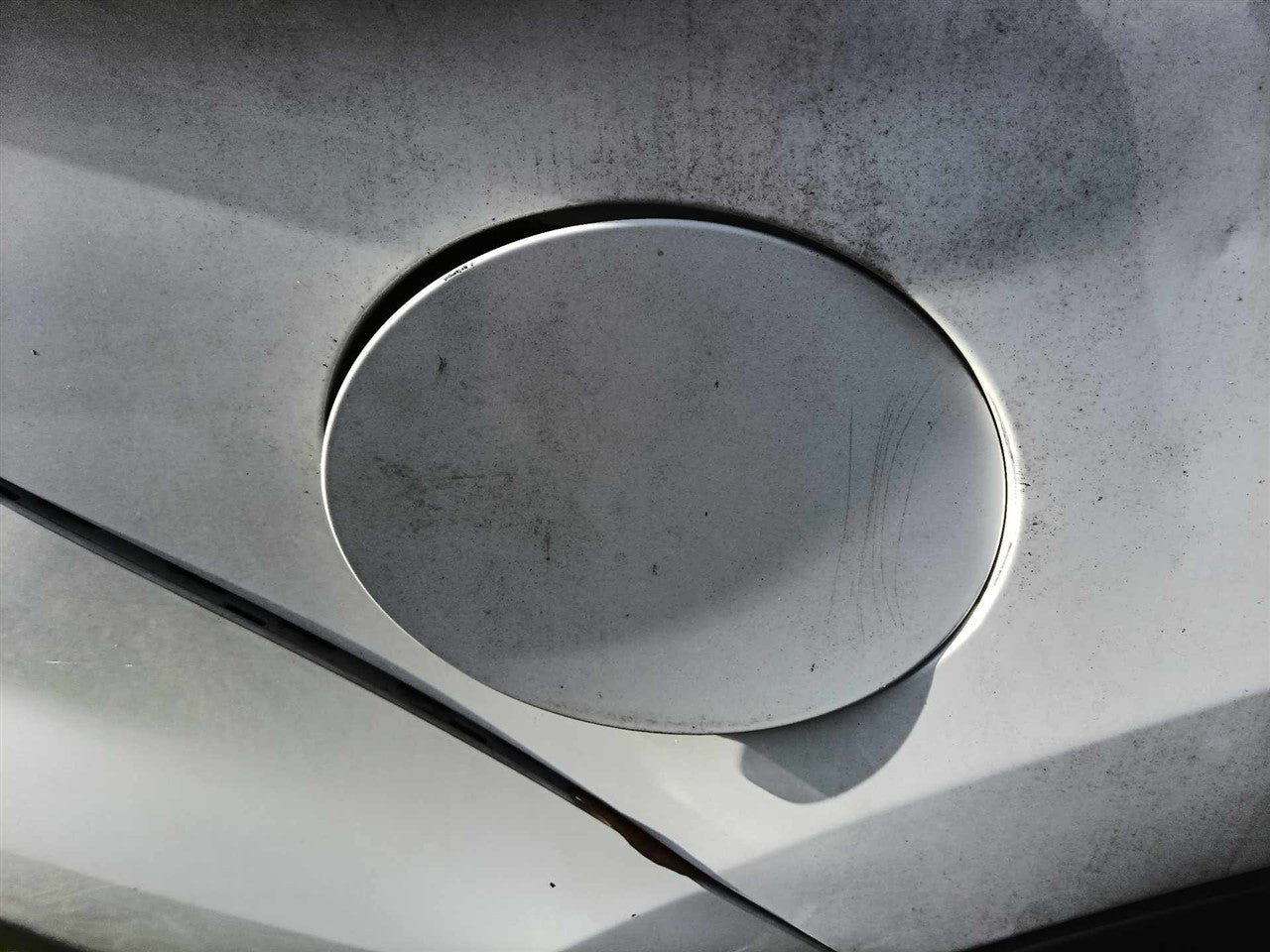 2014 Ford Explorer Fuel Filler Gas Door Lid
