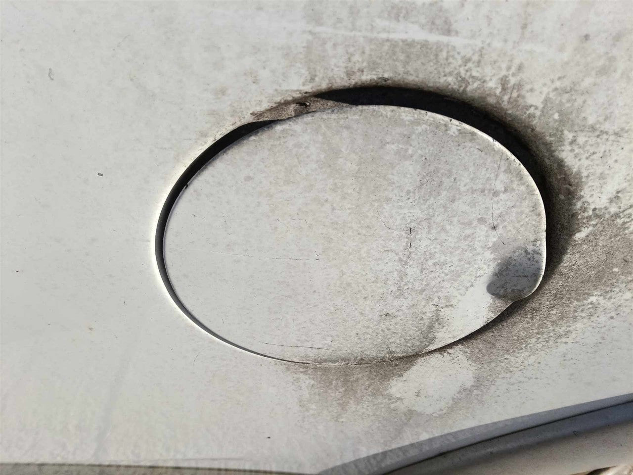 2001 Ford F150 Fuel Filler Gas Door Lid