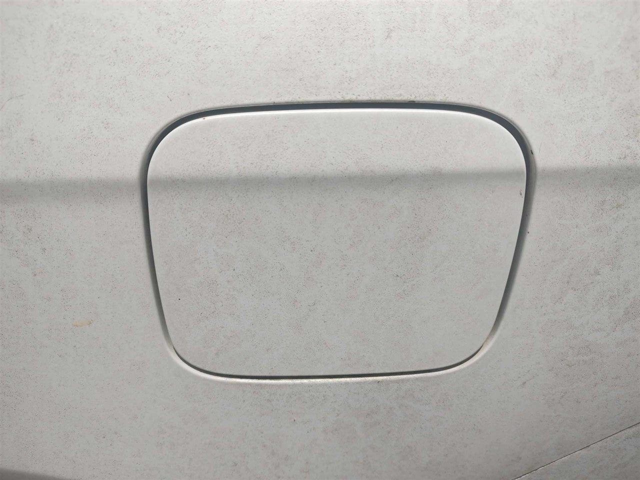2005 Acura TSX Fuel Filler Gas Door Lid