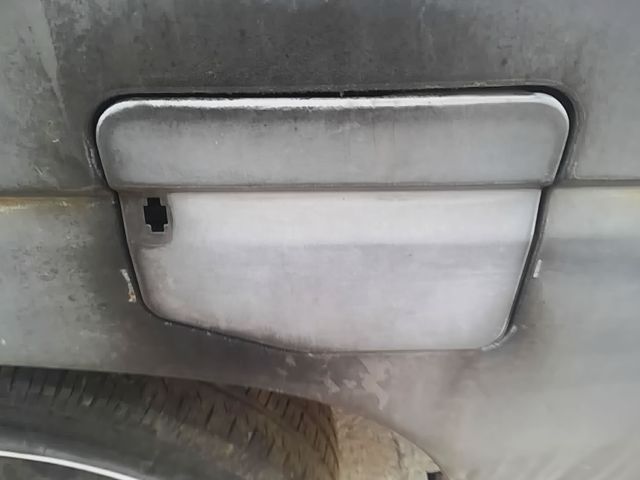 1997 Nissan Fuel Filler Gas Door Lid