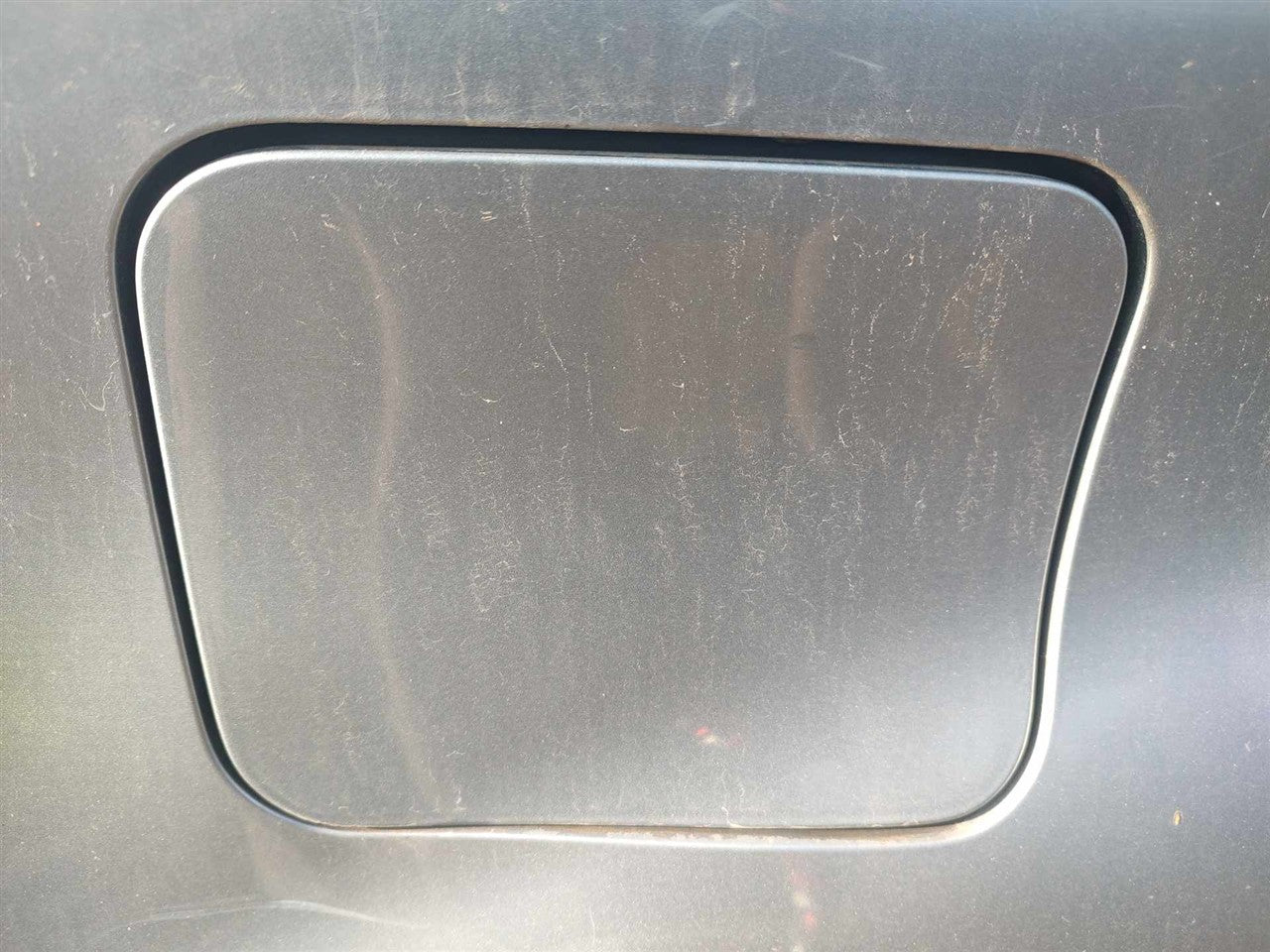 2006 Subaru Tribeca Fuel Filler Gas Door Lid