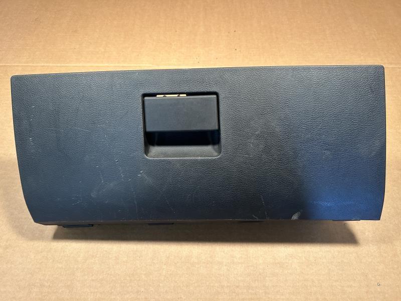 2017 Dodge 1500 Glove Box Compartment