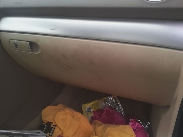 2009 Audi A4 Glove Box Compartment
