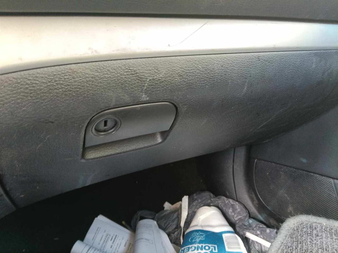 2008 Subaru Legacy Glove Box Compartment