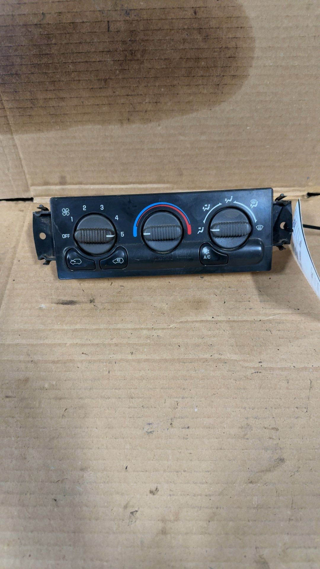 1999 2000 2001 2002 Chevrolet Silverado 1500, Chevrolet Silverado 2500, GMC Sierra 1500, GMC Sierra 2500 and 8 more AC