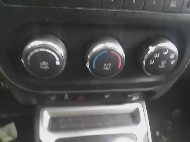 2011 thru 2017 Jeep Compass, Jeep Patriot, Dodge Caliber AC Heater Temperature Climate Control Unit with