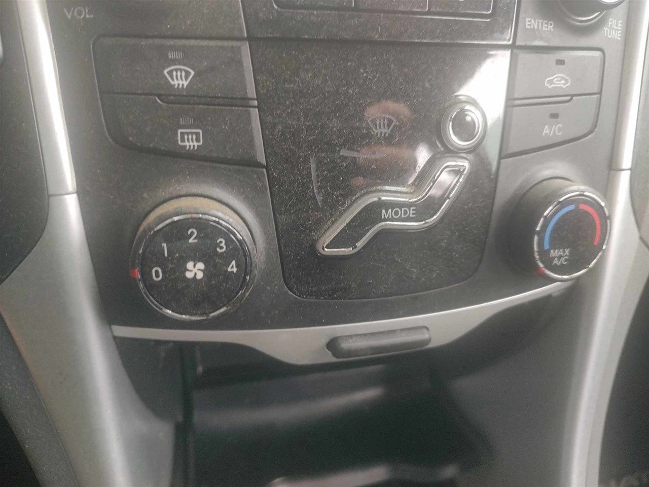 2011 2012 2013 Hyundai Sonata AC Heater Temperature Climate Control Unit VIN C without navigation manual