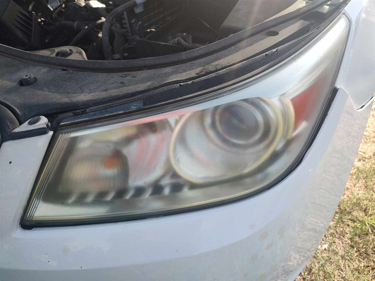 2010 2011 2012 Buick Lacrosse, Buick Allure Driver Side Left Headlight Headlamp Assembly L