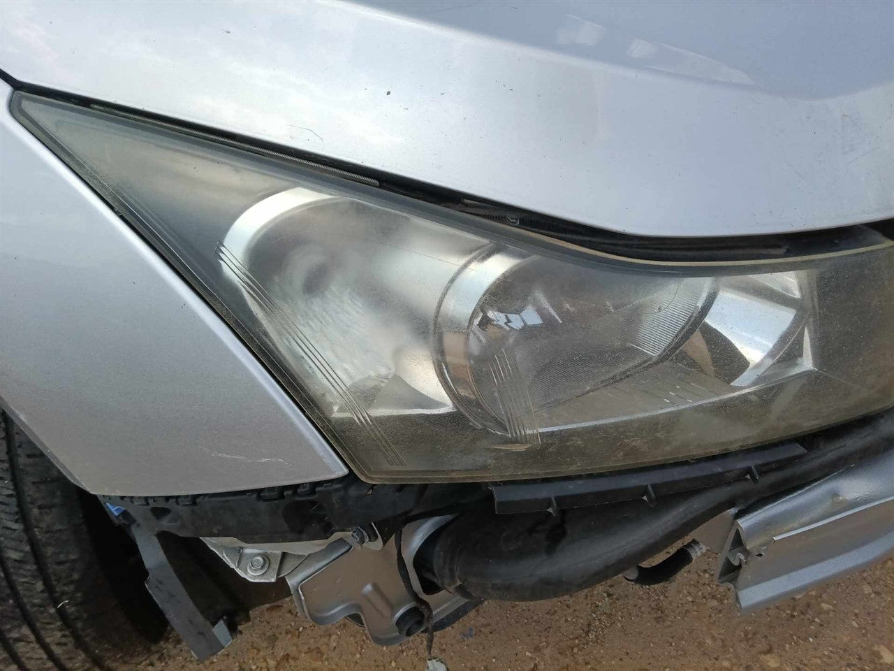 2012 thru 2016 Chevrolet Cruze Passenger Side Right Headlight Headlamp Assembly R