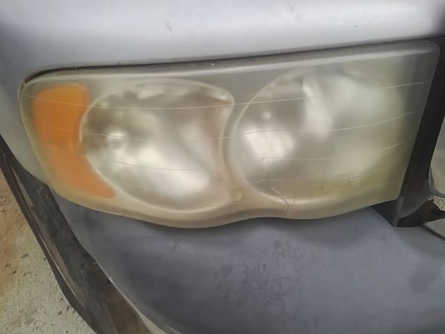 2002 2003 2004 2005 Dodge 1500, Dodge 2500, Dodge 3500 Passenger Side Right Headlight Headlamp Assembly R