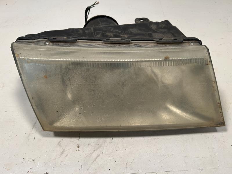 2006 thru 2011 Mercury Grand Marquis Passenger Side Right Headlight Headlamp Assembly R
