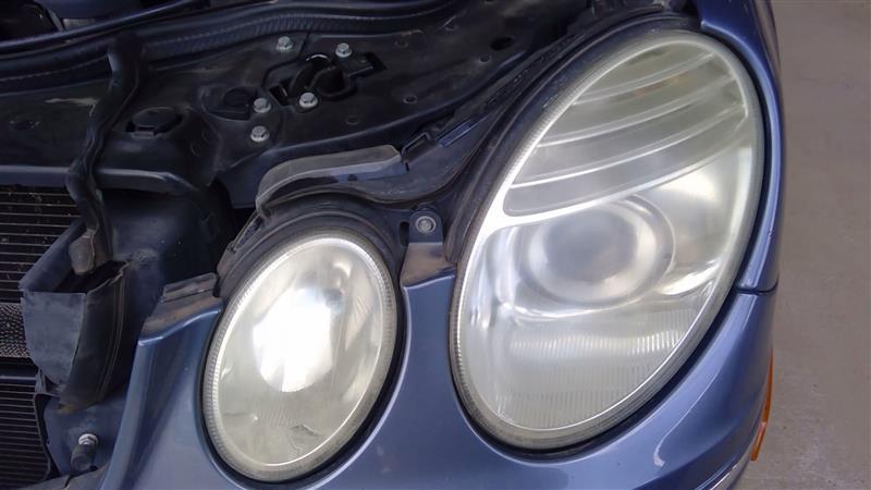 2007 2008 2009 Mercedes Benz Mercedes E Class Driver Side Left Headlight Headlamp Assembly 211 Type halogen L