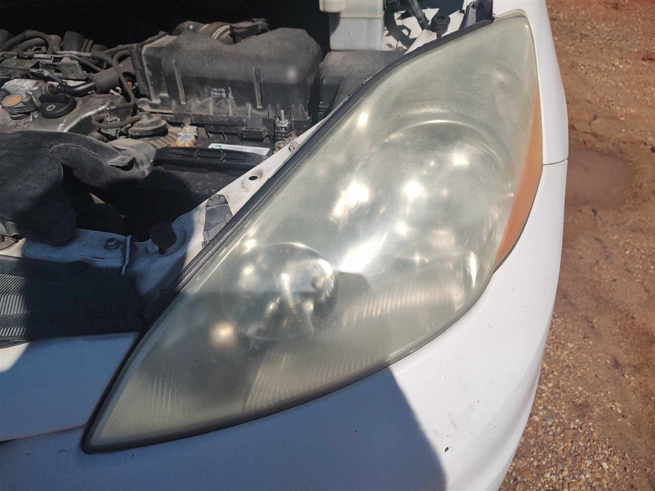 2006 thru 2010 Toyota Sienna Driver Side Left Headlight Headlamp Assembly L halogen