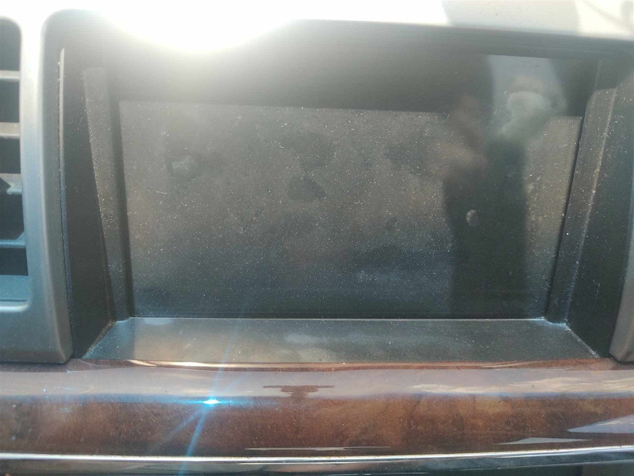 2011 2012 Lincoln MKZ Info GPS TV Screen Front with navigation system