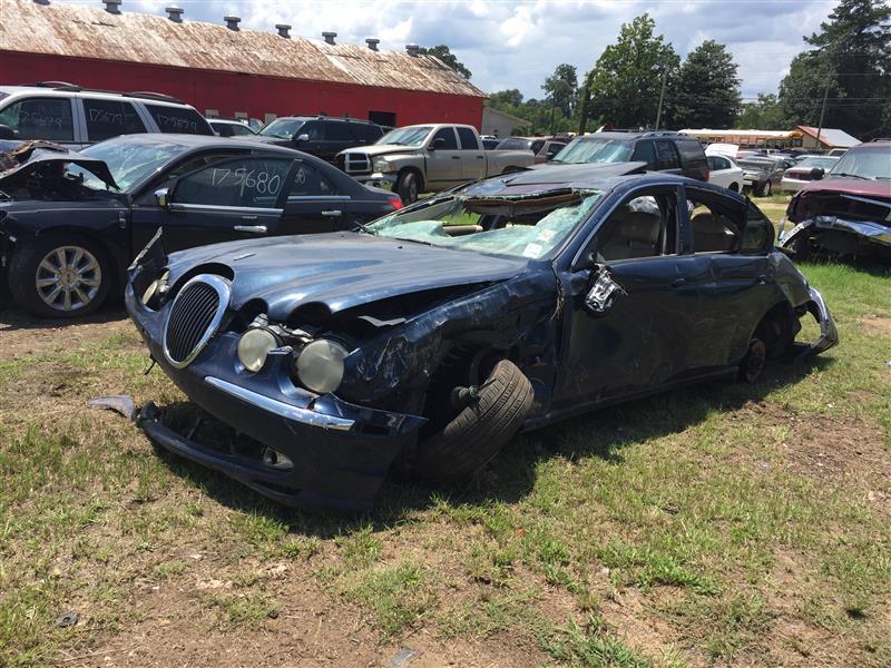 Donor vehicle 2002 Jaguar S Type (Stock #175681)