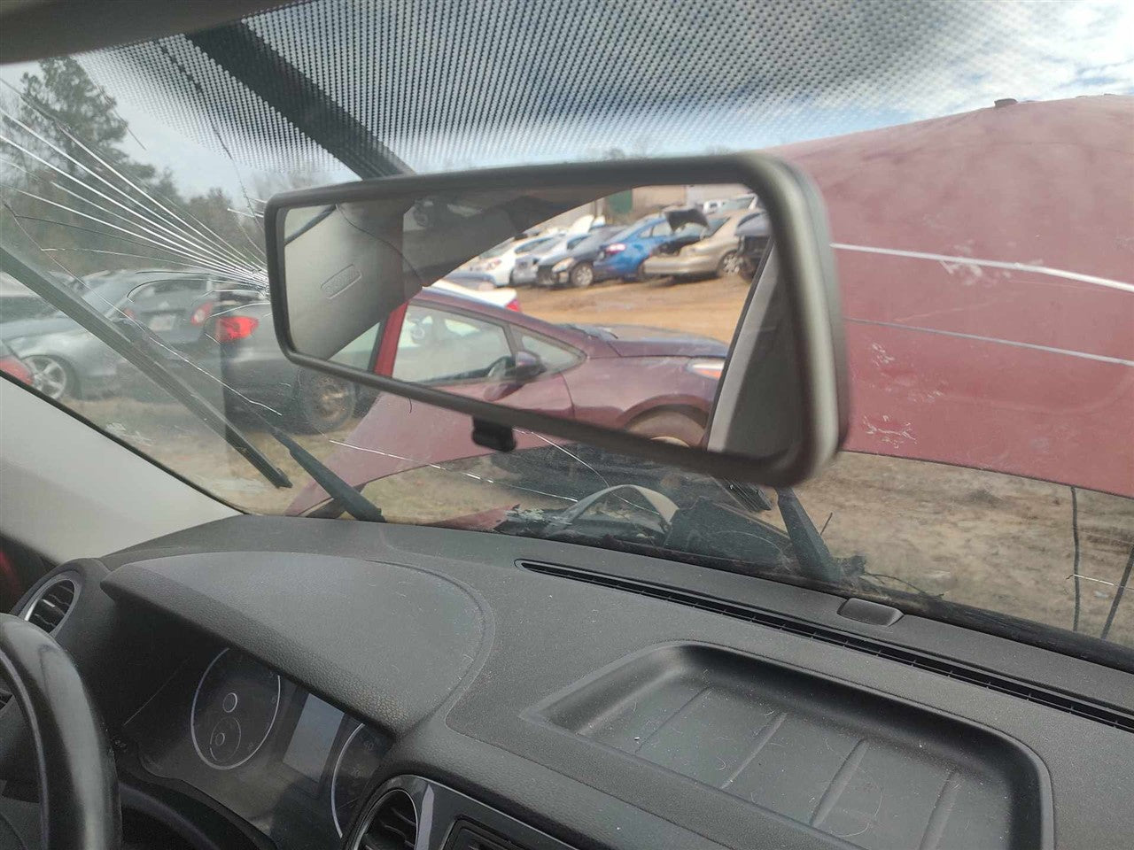 2009 thru 2020 Volkswagen Passat, Volkswagen Tiguan, Volkswagen Golf, Volkswagen Jetta Interior Rear View Mirror