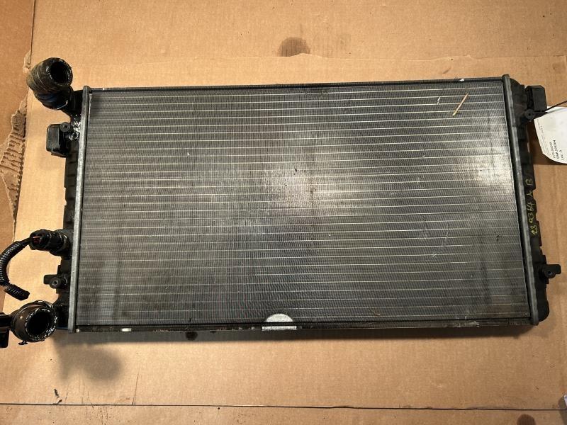 1998 thru 2007 Volkswagen Beetle Radiators exc Conv diesel