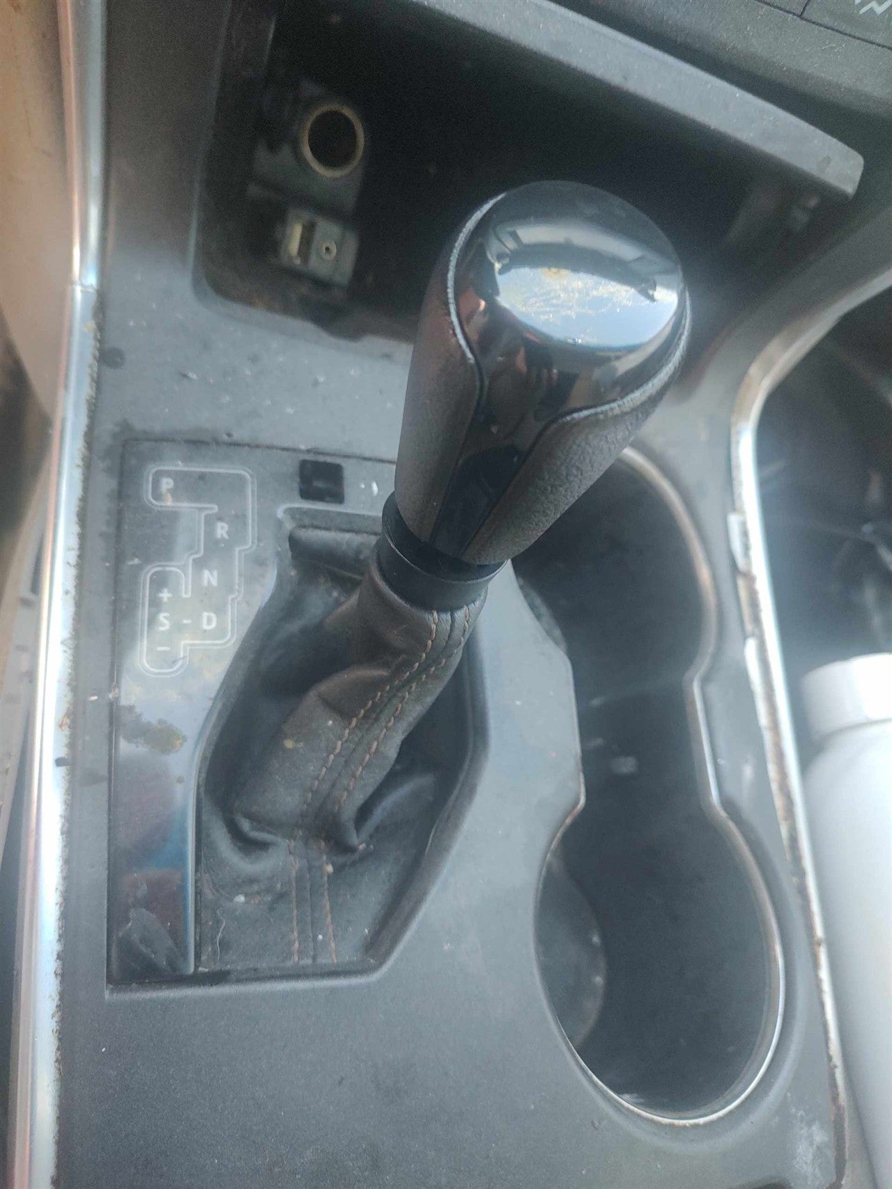 Donor vehicle 2015 Toyota Camry (Stock #251094)