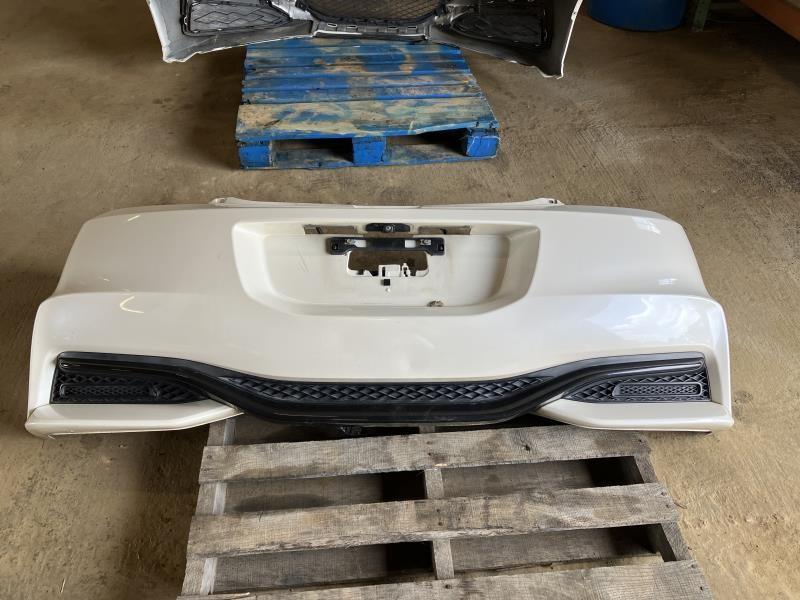 2016 Honda CR Z Bumper Assembly Rear view camera