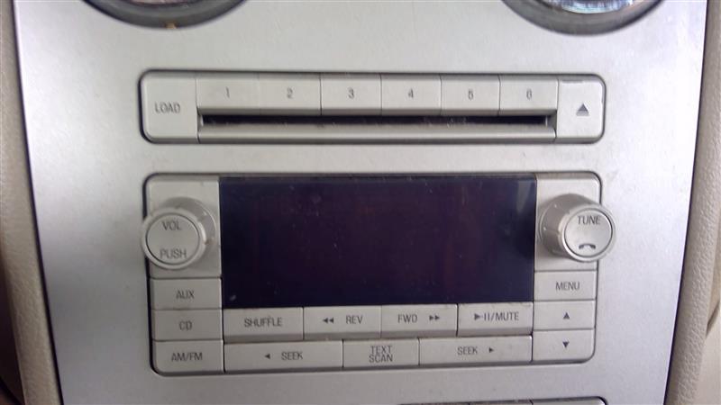 2007 Lincoln MKZ Radio Stereo Audio Head Unit receiver AM FM6 CD MP3 without navigation system