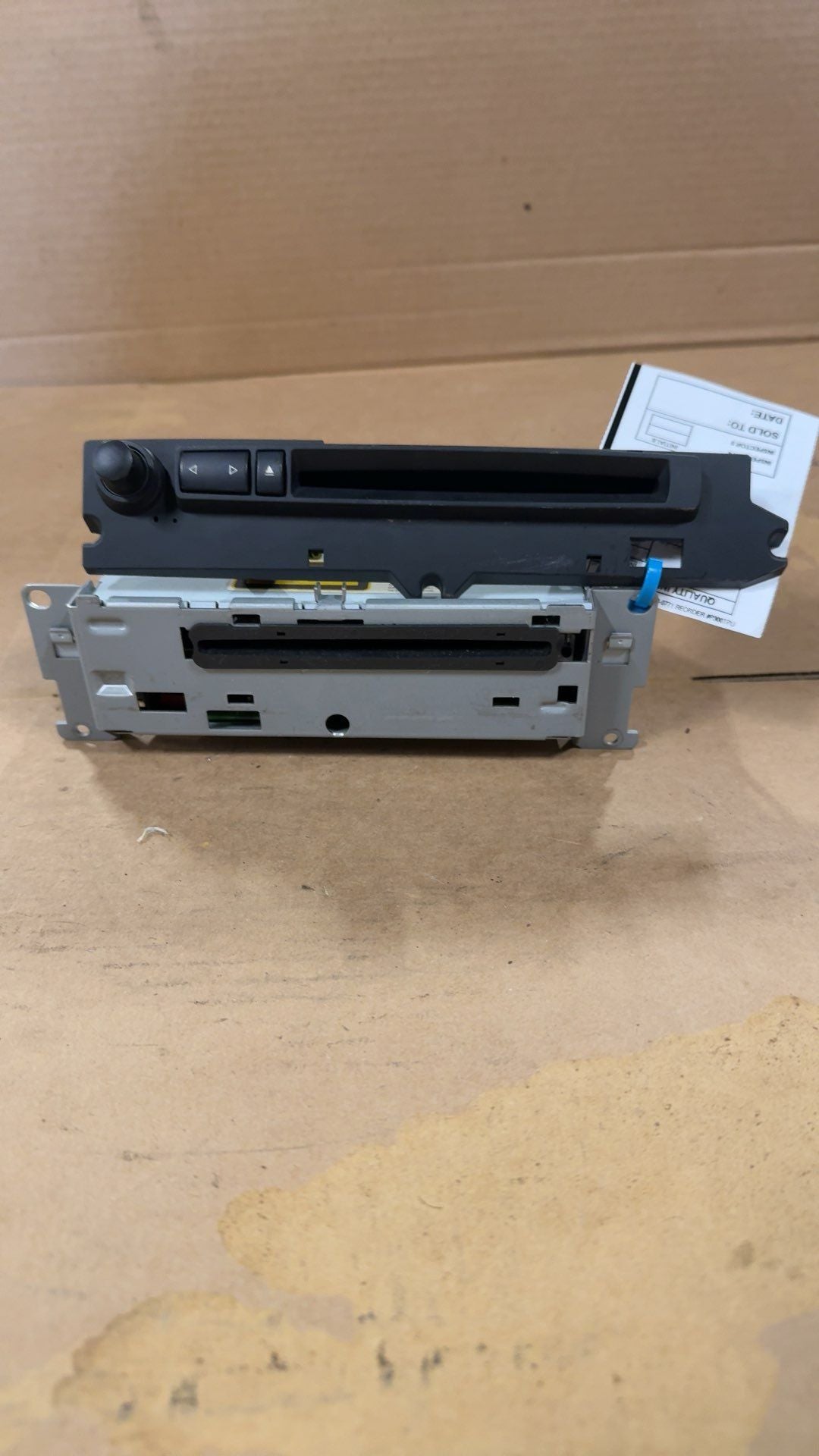 2004 2005 2006 2007 BMW 525I, BMW 530I, BMW 545I, BMW 645I and 4 more Radio Stereo Audio Head Unit AM FM CD receiver without
