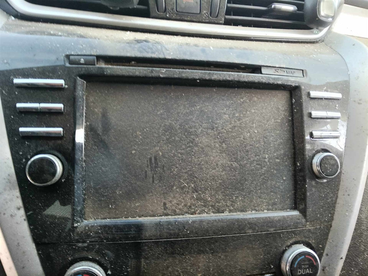 2015 Nissan Murano Radio Stereo Audio Head Unit receiver with navigation system