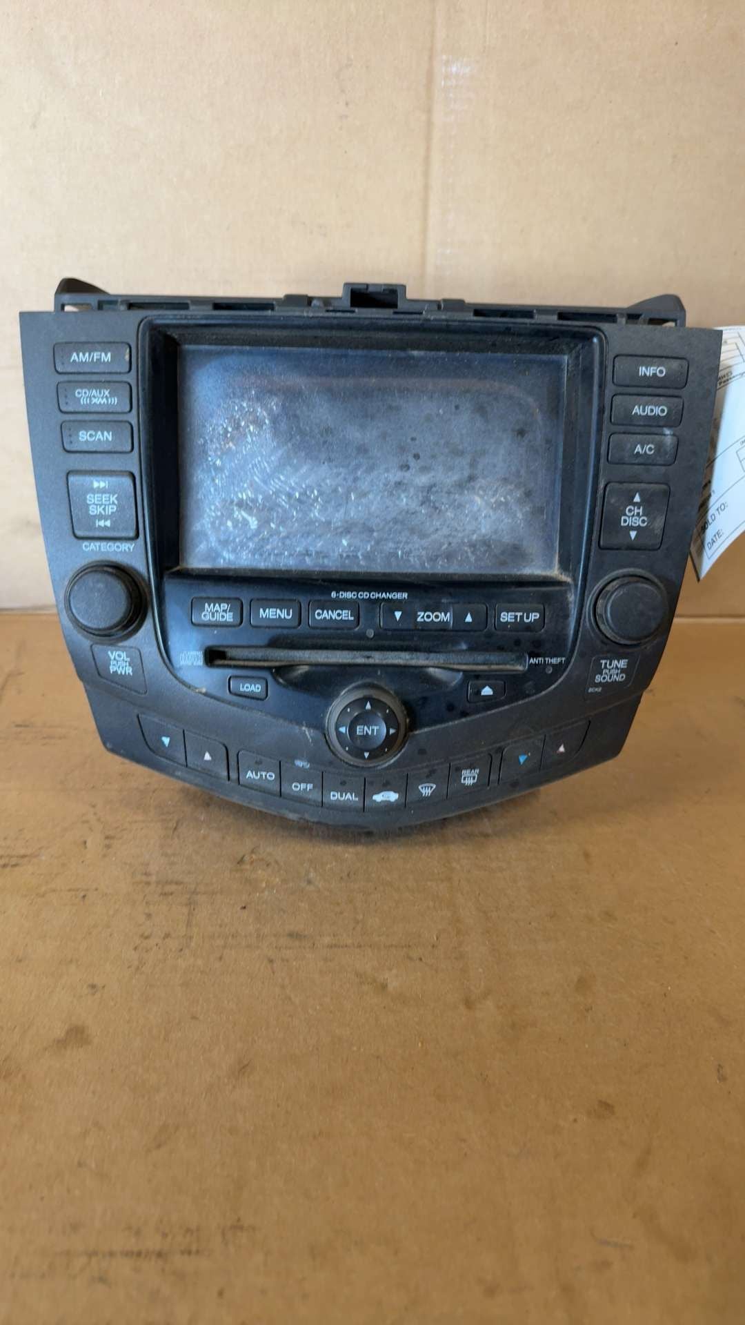 2005 Honda Accord Radio Stereo Audio Head Unit AM FM6 CD 6 disc with navigation 120 watt Sdn